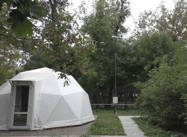 Экспедиционная станция с ветряком и купольным домиком, г.Москва